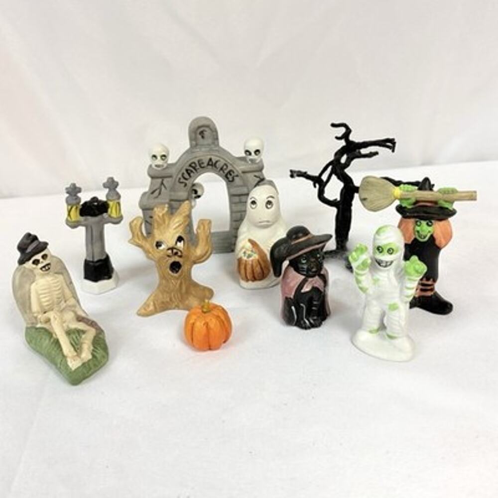 Vtg Halloween Ceramic Miniature Figurines 10 Pcs Cat Skeleton Ghost Mummy +